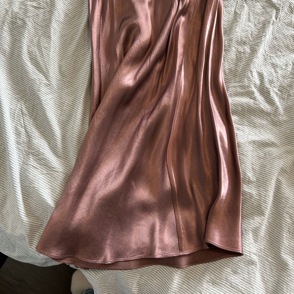 Babaton slip satin midi skirt
